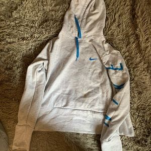 Nike sweater